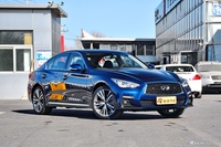2018款英菲尼迪Q50L 2.0T自动豪华运动版