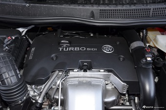 2017款GL8 2.0T自动 28T舒适型 白色