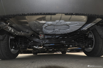 2018款福克斯三厢1.0T自动超能风尚型智行版EcoBoost 125