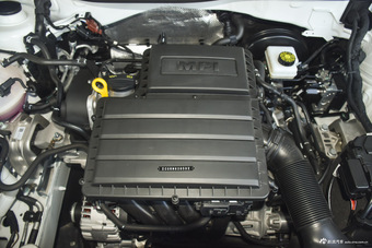 2016款宝来1.6L自动豪华型