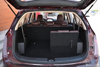 2017款宝骏560 1.5T DCT旗舰型7座