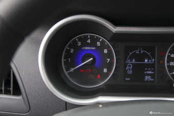 2017款风神AX3领先版1.5L手动尚酷型