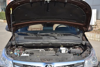 2017款北汽威旺M50F  1.5L手动豪华型图片