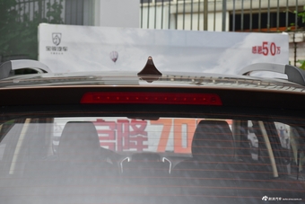 2017款宝骏560律动版1.5T手动乐享型