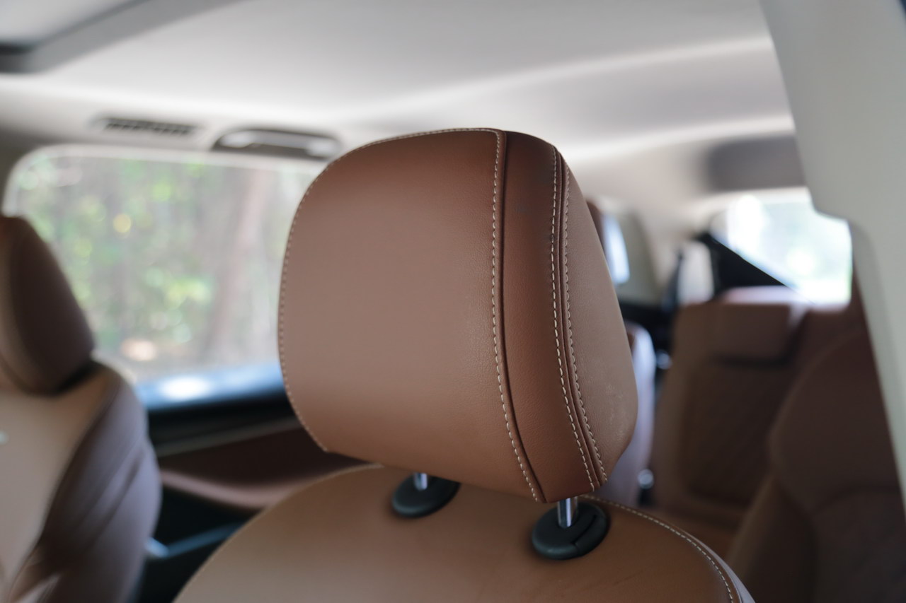 2017上汽大通D90 2.0TGI自动四驱高配版