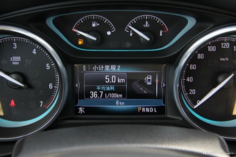 2017款昂科威2.0T自动四驱精英型28T