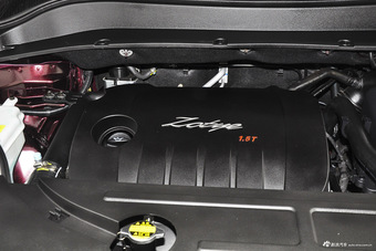 2016款众泰SR7 1.5T手动魔方之心版