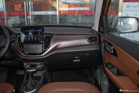 2016款森雅R7 1.6L自动尊贵型