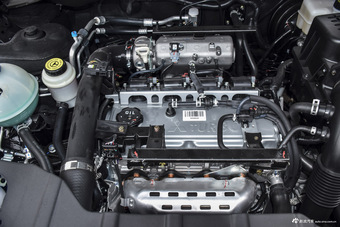 2016款众泰T600 2.0T自动尊享型运动版