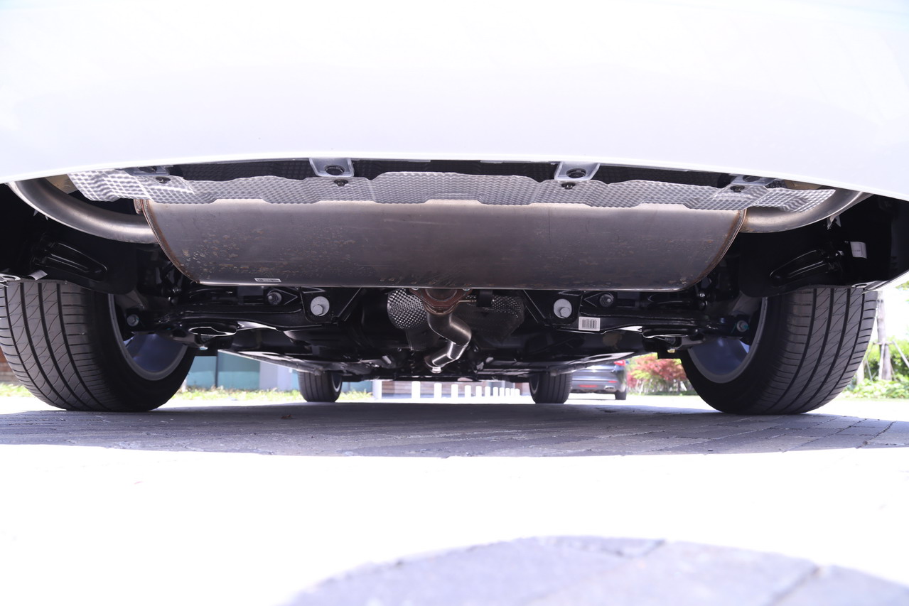 2018款博瑞GE MHEV顶配版