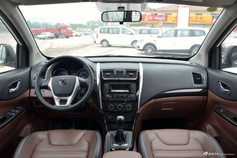 2016款风行SX6 1.6L手动豪华型图片