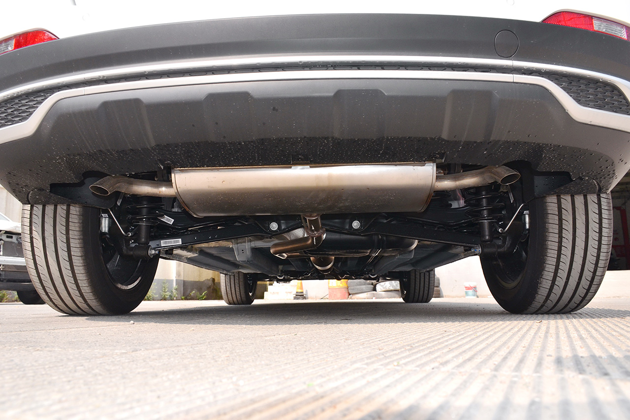 2018款北汽绅宝智行1.5T自动智领版