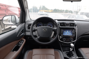 2016款东风风行F600  1.5T手动豪华型