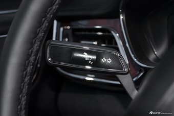 2017款林肯大陆2.0T自动两驱尊享版