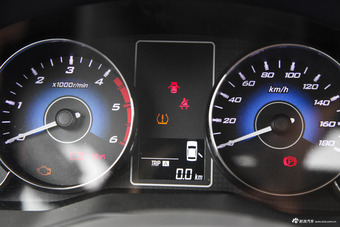 2018款中兴威虎 2.8T柴油国V两驱精英型大双CA4D28C5-1B