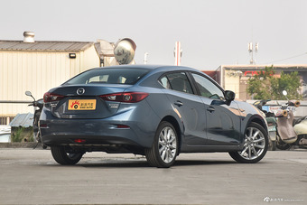 2017款马自达3昂克赛拉 三厢 2.0L 自动尊贵型