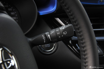 2018款C-HR 2.0L自动酷越领先版国V