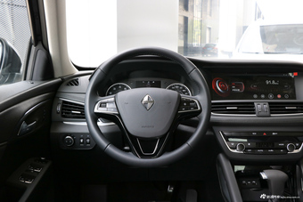 2016款宝沃BX7 2.0T自动两驱精英版28T