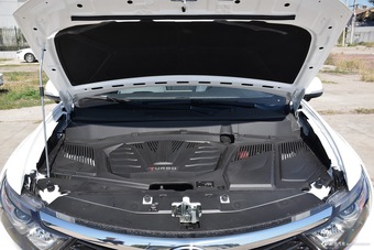 2017款DX7 1.5T自动白骑饰图片