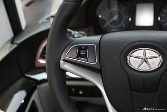 2016款瑞风M5 1.9T手动柴油商务版