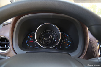 2017款启辰M50V 1.5L手动XL舒适版