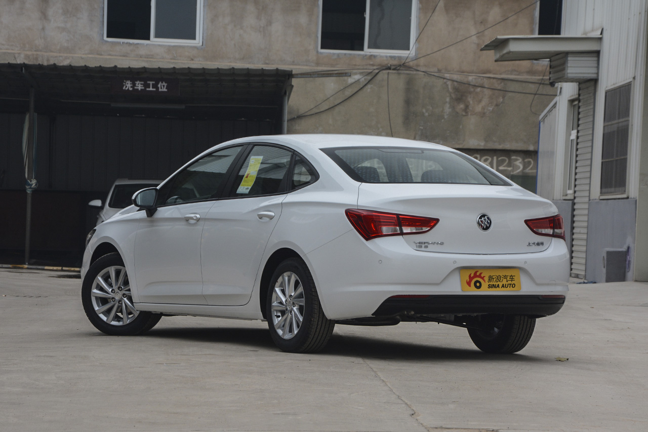 2018款威朗两厢1.5L自动领先型15S