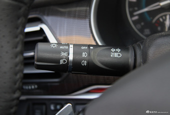 2018款哈弗H2 1.5T自动两驱豪华型蓝标