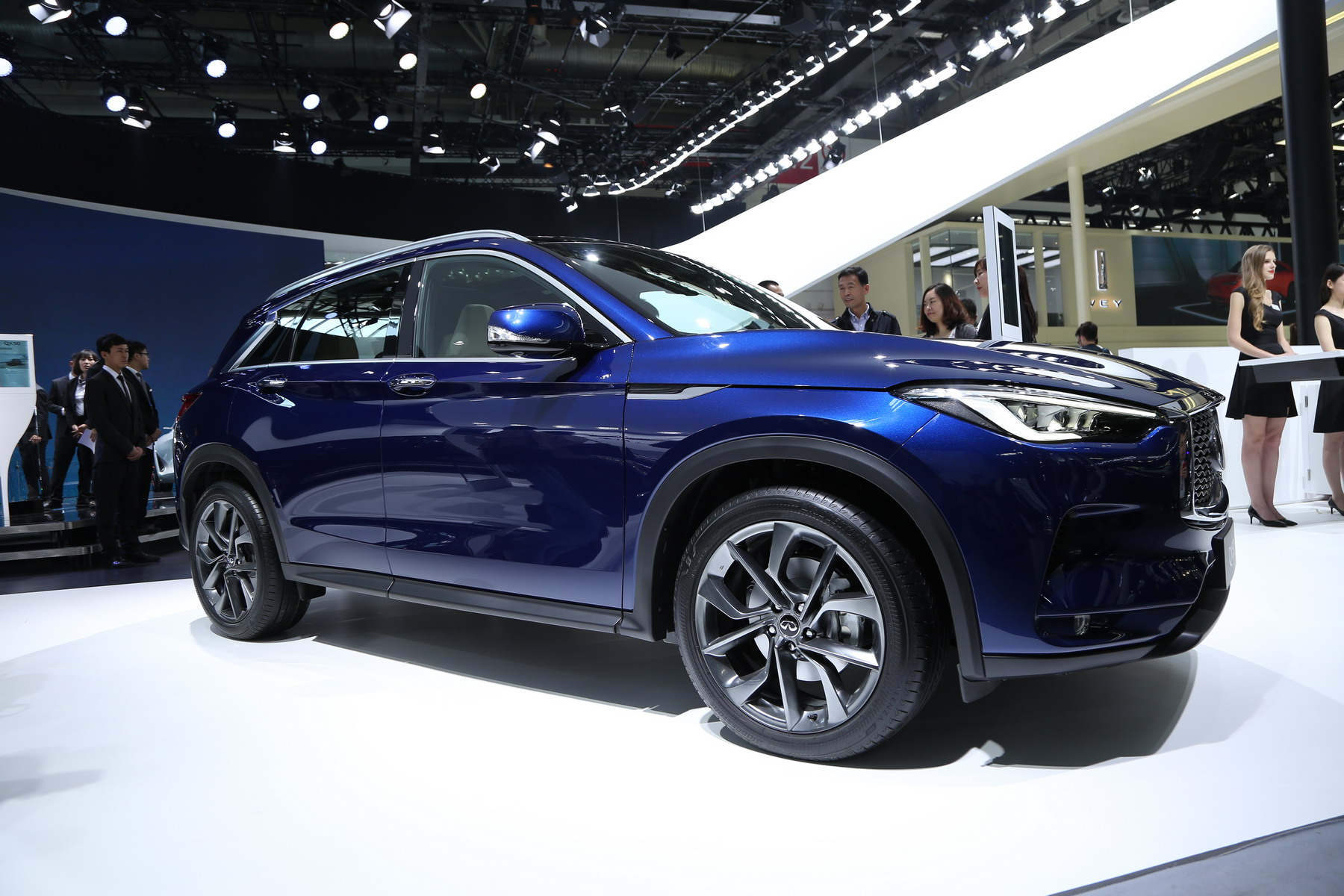 英菲尼迪QX50