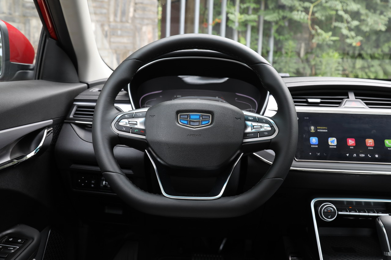 2018款吉利缤瑞1.0T自动缤耀版200T 