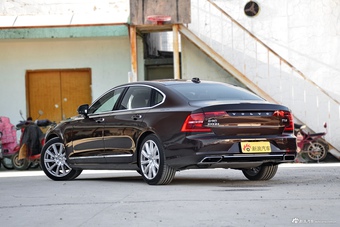 2017款沃尔沃S90 2.0T自动T5智尊版