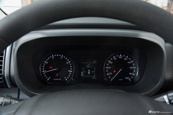 2018款欧尚X70A 1.5L手动舒适型