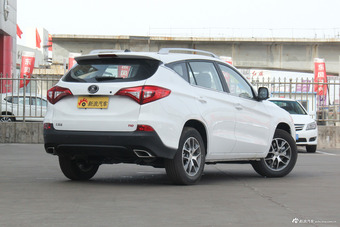 2018款比亚迪宋1.5TID自动智联尊荣型