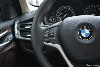 2018款宝马X5 2.0T 自动xDrive28i
