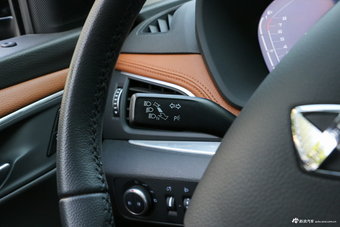 2018款宝沃BX7 2.0T自动28T四驱旗舰型5座