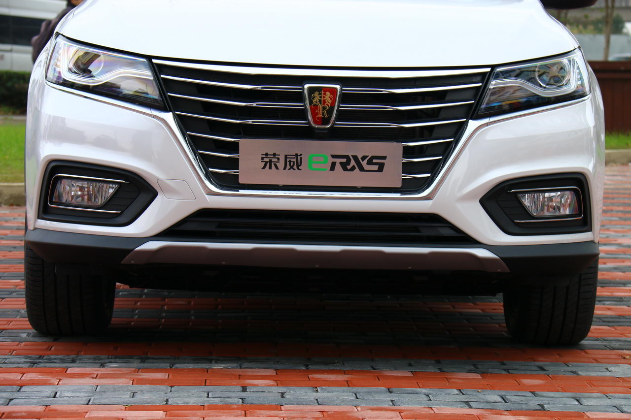 2017款荣威eRX5 1.5T自动尊贵旗舰版