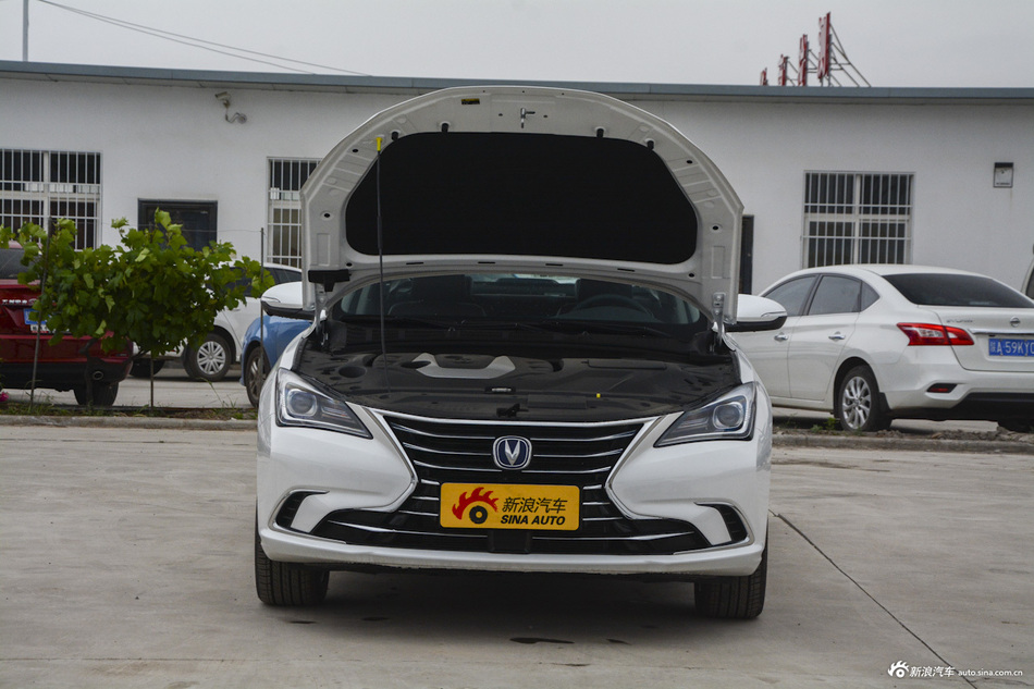 2018款逸动1.6L GDI手动尊尚型