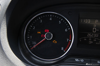 2016款POLO 1.6L自动Cross