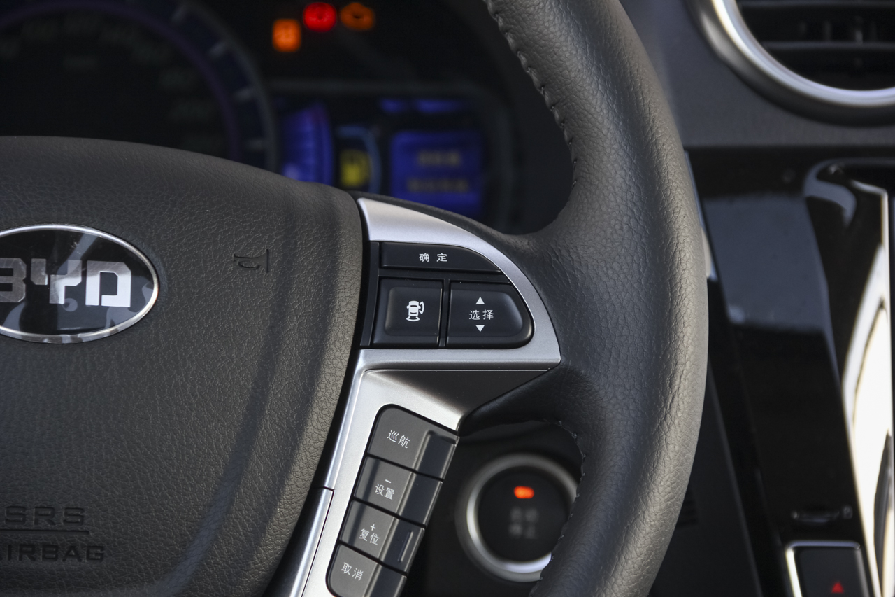 2017款比亚迪S7 1.5T手动尊贵型