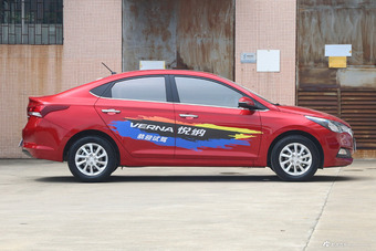 2016款悦纳1.4L自动精英版TOP