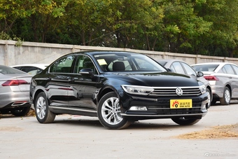 2019款迈腾2.0T自动330TSI DSG豪华型