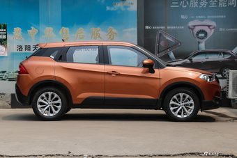 2016款中华V5 1.5T自动两驱智能型