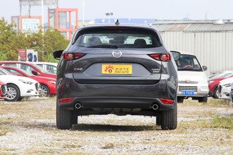2017款马自达CX-5 2.5L自动四驱旗舰型