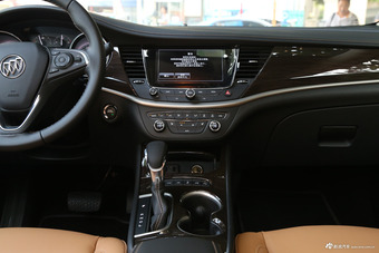 2017款威朗1.5T自动双离合旗舰型20T