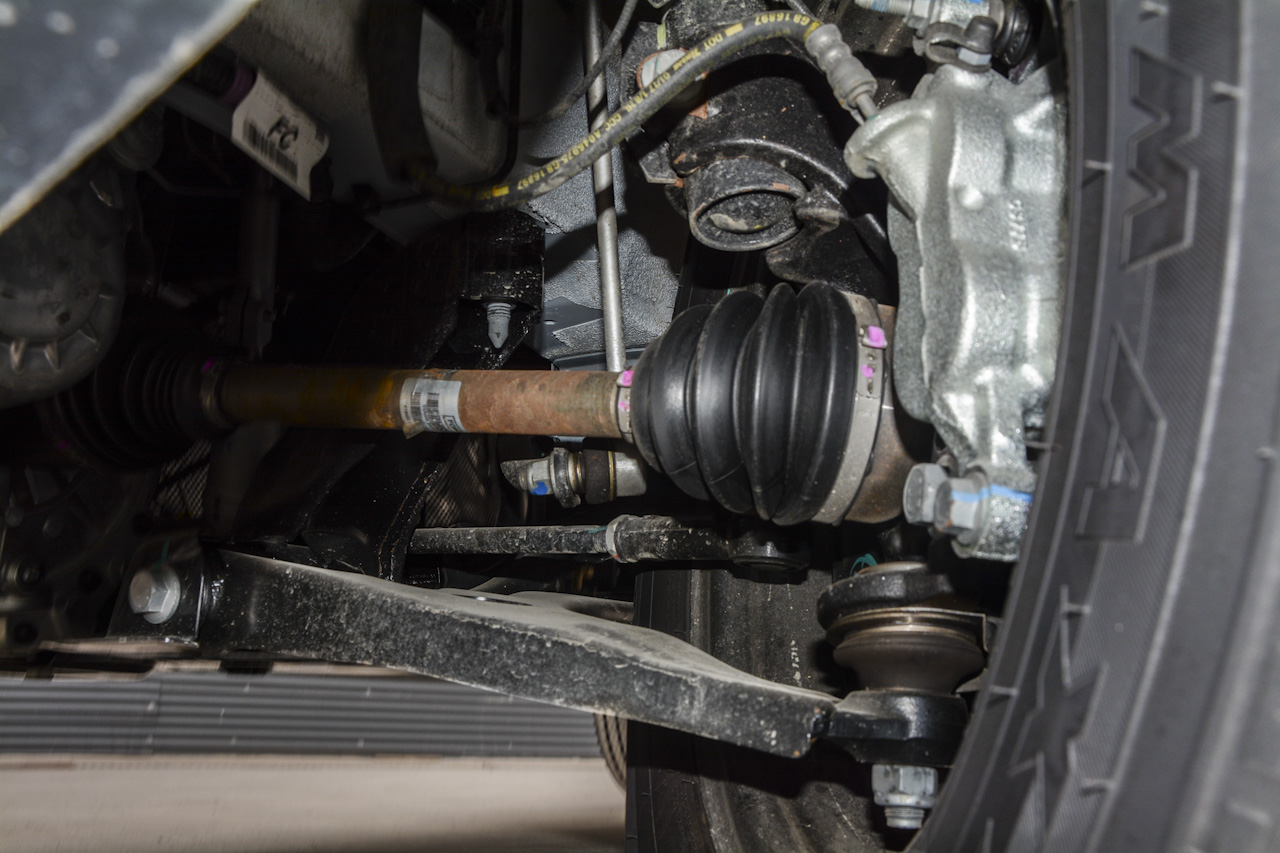 2017款新全顺 2.0T自动汽油多功能商用车短轴低顶