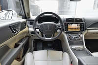 2017款林肯大陆3.0T自动四驱总统版