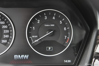 2016款宝马X1 2.0T自动xDrive20Li豪华型