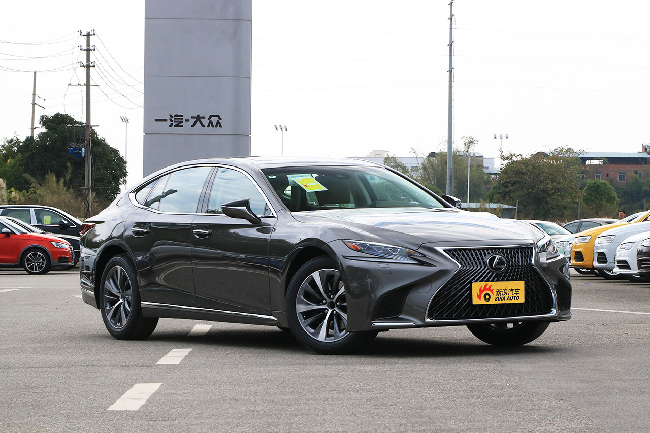 2018款雷克萨斯LS 3.5L自动350卓越版