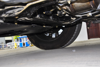 2016款景逸X5 1.8T手动尊享型 珍珠白