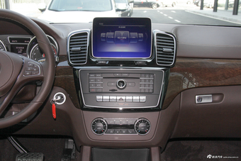  2018款奔驰GLS级 GLS400 3.0T自动4MATIC动感型