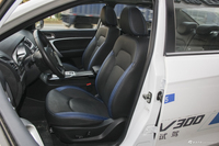 2017款帝豪新能源EV300三厢尊贵型